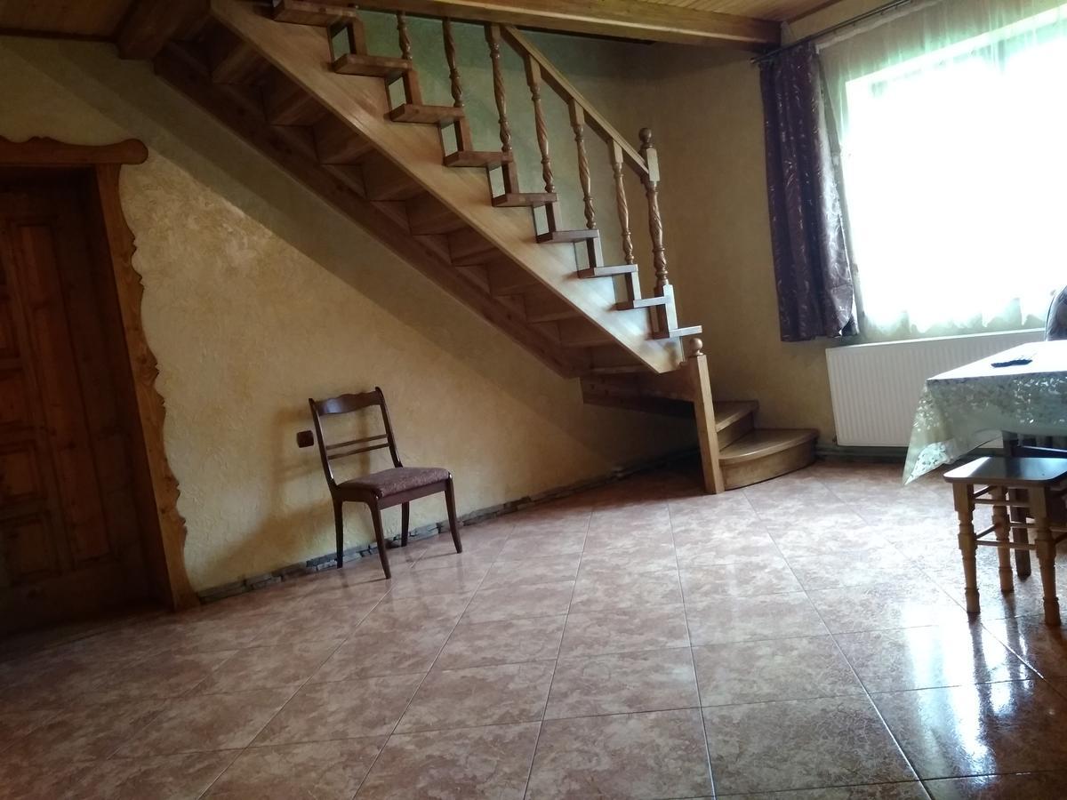 Затишок В Карпатах Villa Yaremche Luaran gambar