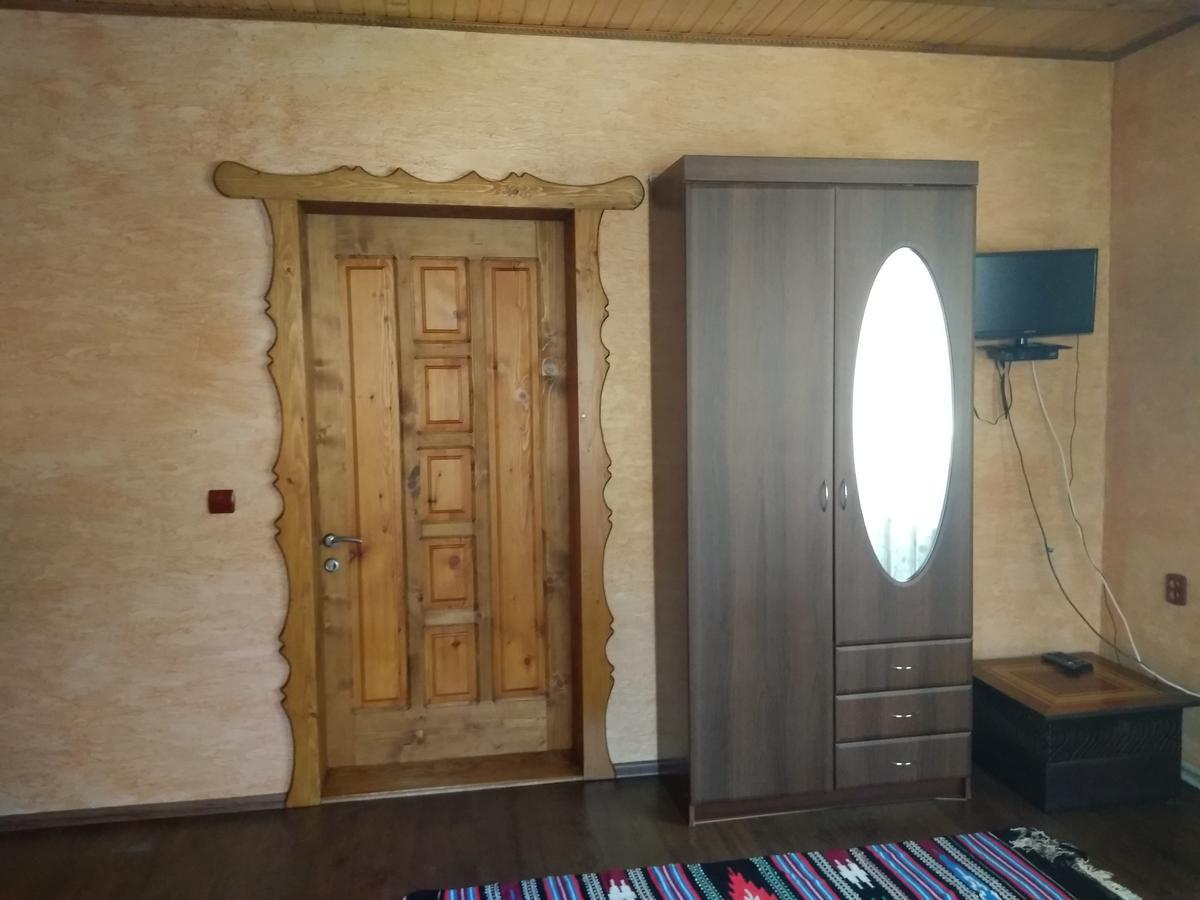 Затишок В Карпатах Villa Yaremche Luaran gambar